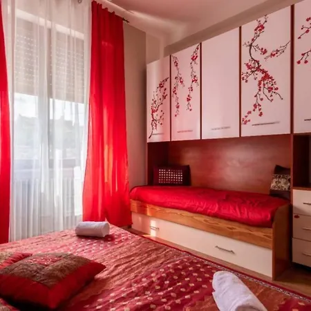 Sogno D'oriente * Паденге-суль-Гарда