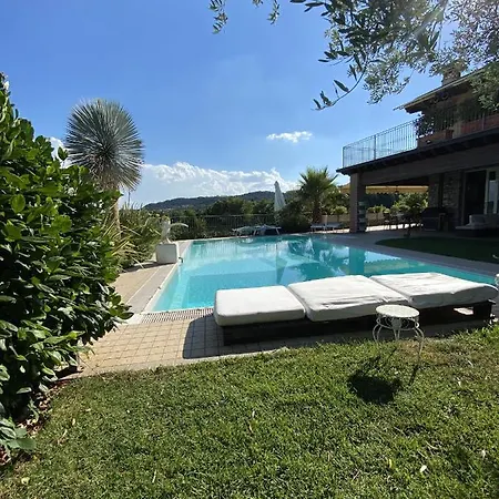 Sogno D'oriente * Padenghe sul Garda
